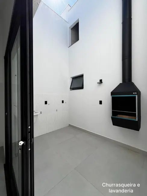 Foto 9 de Casa com 2 quartos à venda, 110m2 em Cascavel - PR