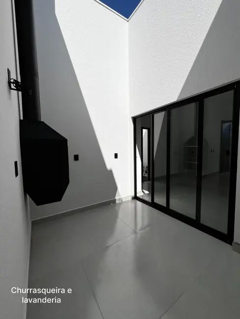 Foto 6 de Casa com 2 quartos à venda, 110m2 em Cascavel - PR