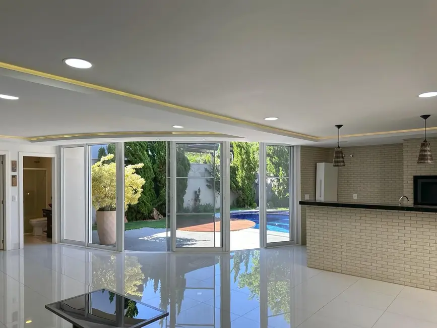 Foto 7 de Sobrado com 3 quartos à venda, 600m2 em Santa Cruz, Cascavel - PR