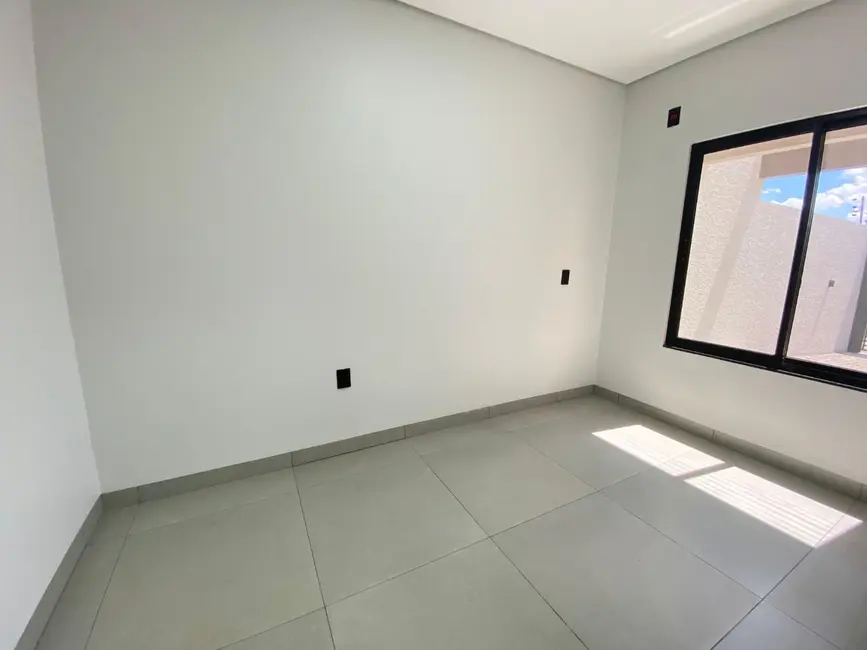 Foto 8 de Casa com 2 quartos à venda, 100m2 em Santos Dumont, Cascavel - PR