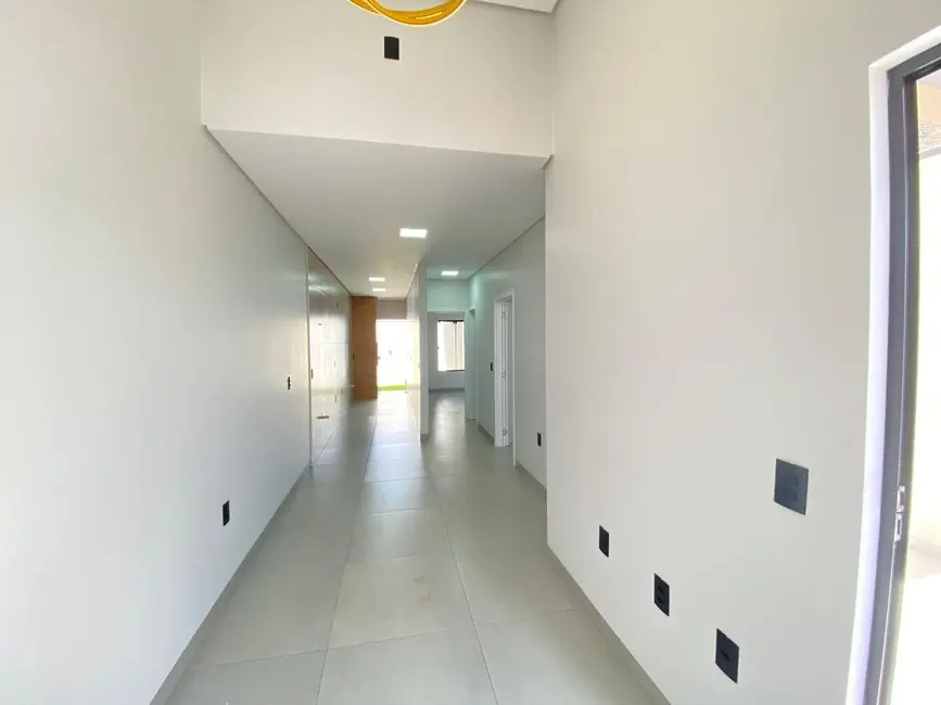 Foto 4 de Casa com 2 quartos à venda, 100m2 em Santos Dumont, Cascavel - PR