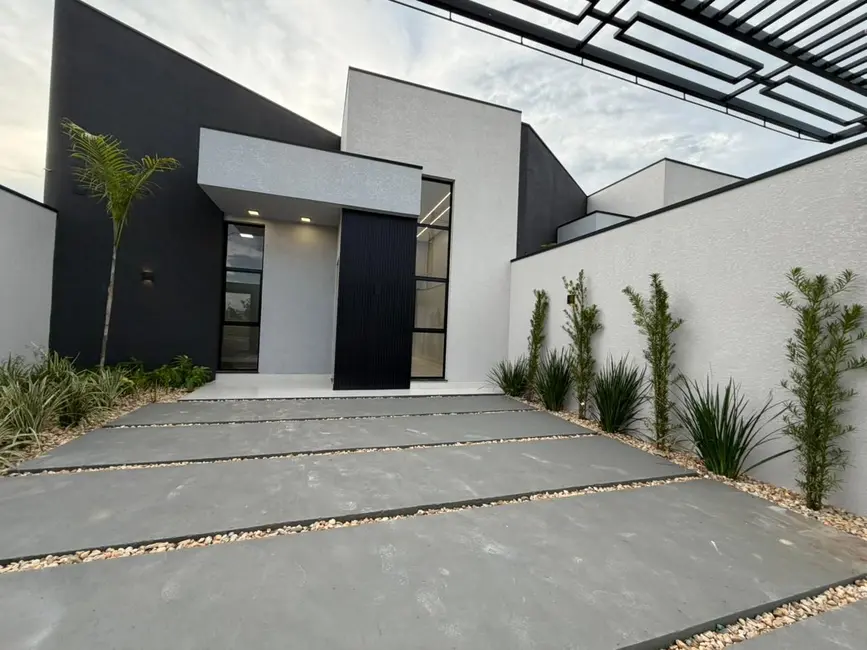 Foto 2 de Casa com 2 quartos à venda, 150m2 em Recanto Tropical, Cascavel - PR