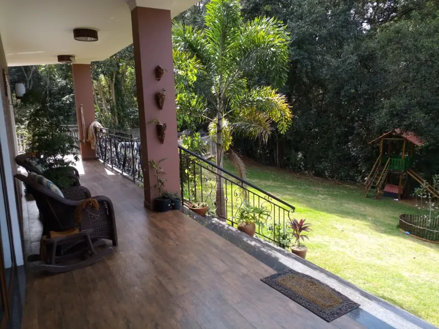 Foto 9 de Sobrado com 6 quartos à venda, 2450m2 em Centro, Cascavel - PR