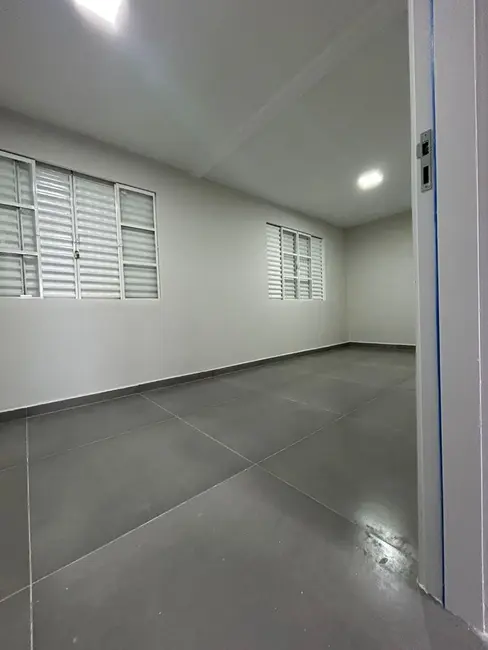 Foto 6 de Casa com 2 quartos à venda, 250m2 em Periolo, Cascavel - PR