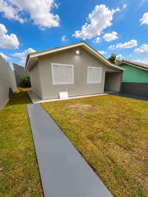 Foto 1 de Casa com 2 quartos à venda, 250m2 em Periolo, Cascavel - PR