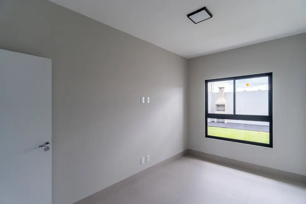 Foto 6 de Casa com 2 quartos à venda, 125m2 em Interlagos, Cascavel - PR