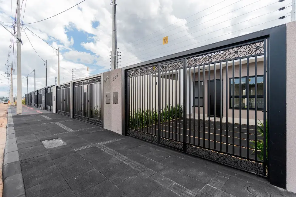 Foto 3 de Casa com 2 quartos à venda, 125m2 em Interlagos, Cascavel - PR