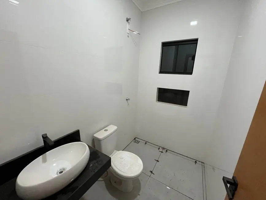 Foto 5 de Casa com 2 quartos à venda, 125m2 em Esmeralda, Cascavel - PR