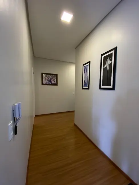 Foto 9 de Casa com 3 quartos à venda, 365m2 em Parque Verde, Cascavel - PR