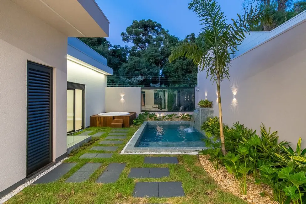 Foto 3 de Casa com 3 quartos à venda, 350m2 em Cancelli, Cascavel - PR
