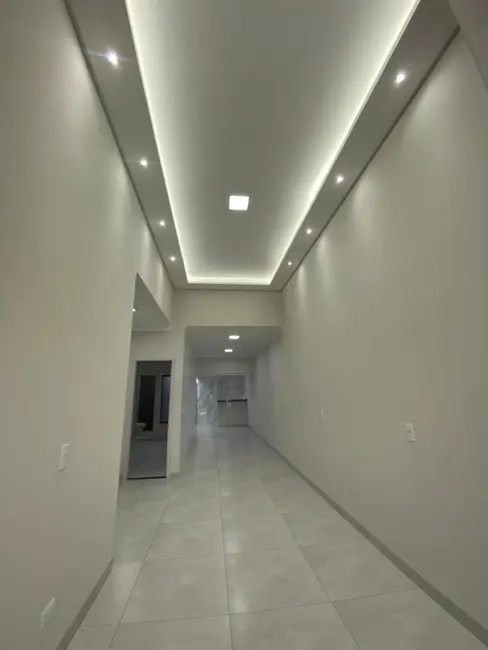 Foto 2 de Casa com 2 quartos à venda, 105m2 em Esmeralda, Cascavel - PR