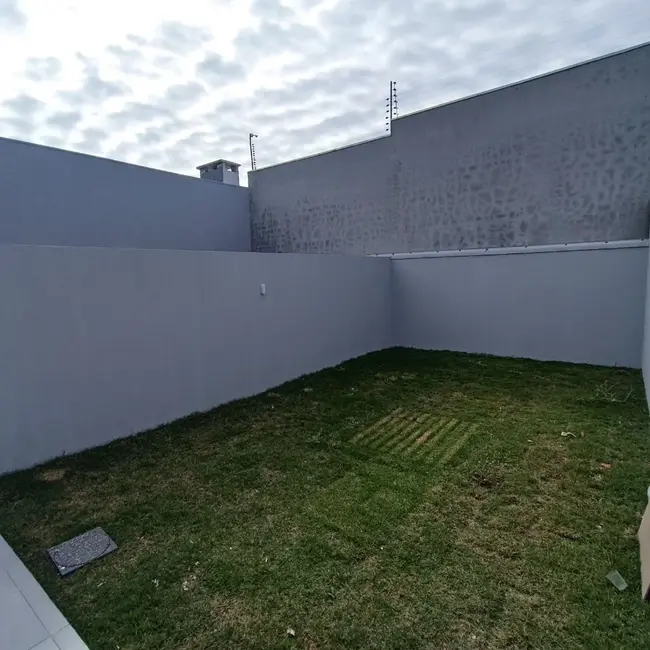 Foto 7 de Sobrado com 3 quartos à venda, 125m2 em Cascavel - PR