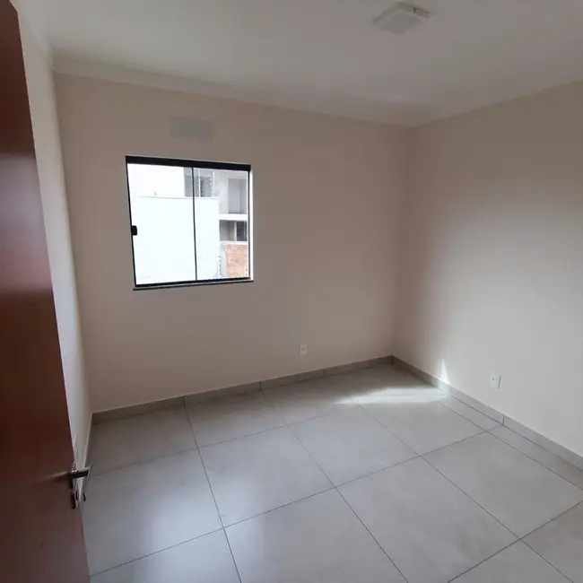 Foto 6 de Sobrado com 3 quartos à venda, 125m2 em Cascavel - PR