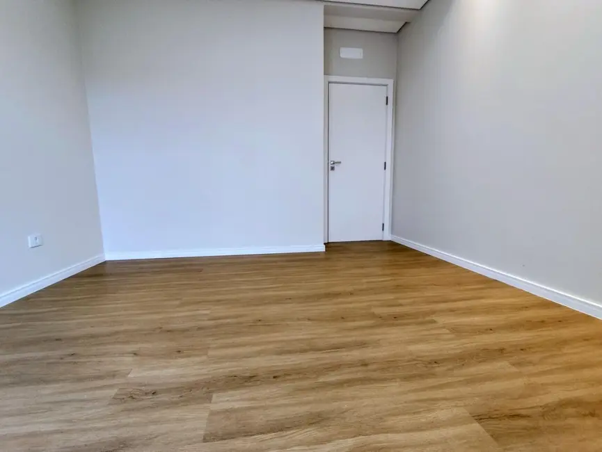 Foto 7 de Sobrado com 3 quartos à venda, 180m2 em Parque Verde, Cascavel - PR