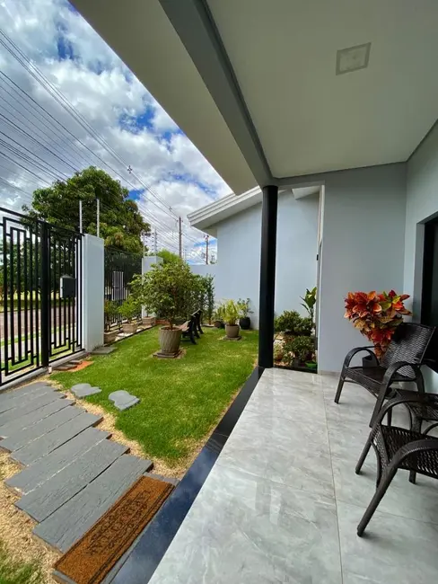 Foto 3 de Casa com 2 quartos à venda, 365m2 em Parque Verde, Cascavel - PR