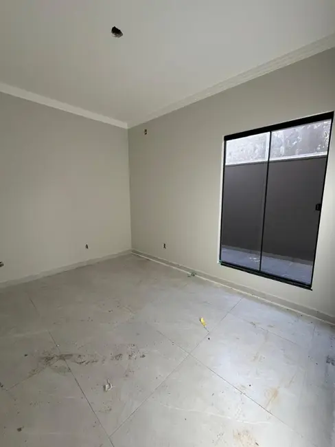 Foto 4 de Casa com 3 quartos à venda, 105m2 em Esmeralda, Cascavel - PR