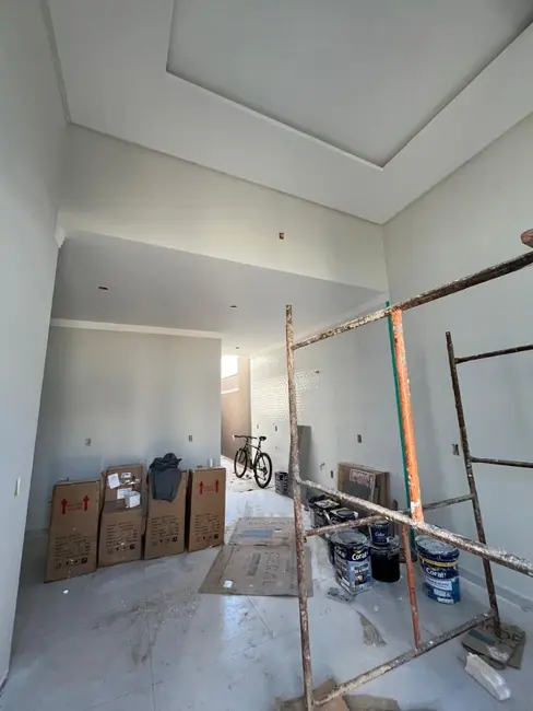 Foto 1 de Casa com 3 quartos à venda, 105m2 em Esmeralda, Cascavel - PR
