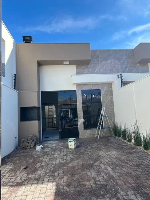 Foto 2 de Casa com 2 quartos à venda, 105m2 em Esmeralda, Cascavel - PR
