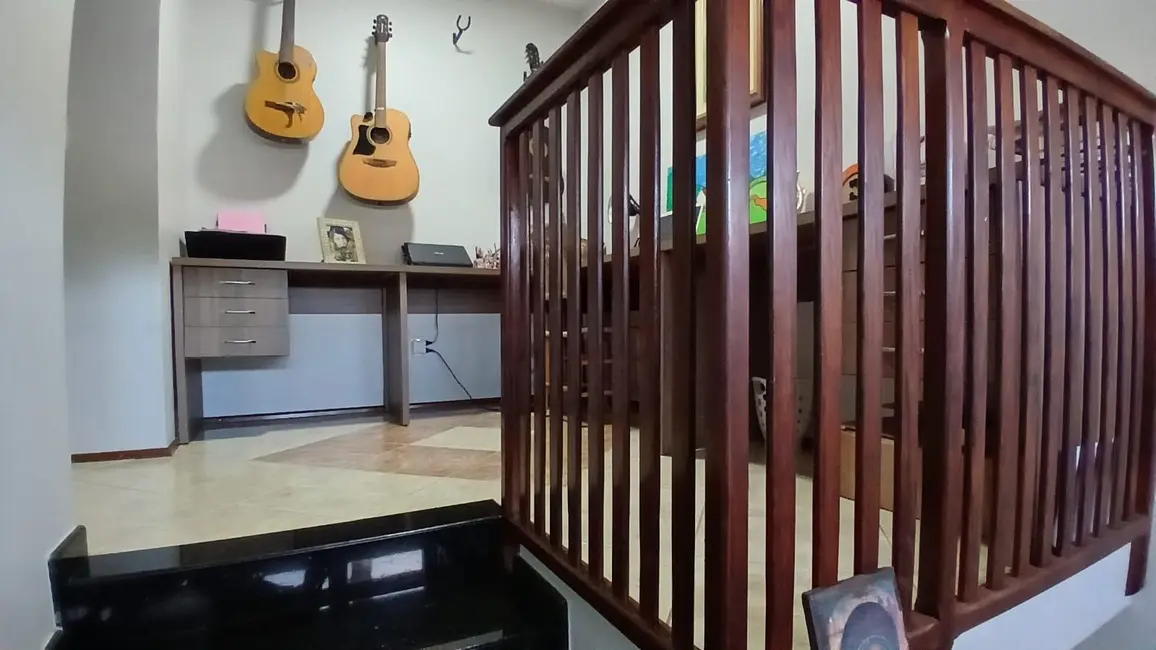 Foto 9 de Sobrado com 4 quartos à venda, 300m2 em Cascavel - PR