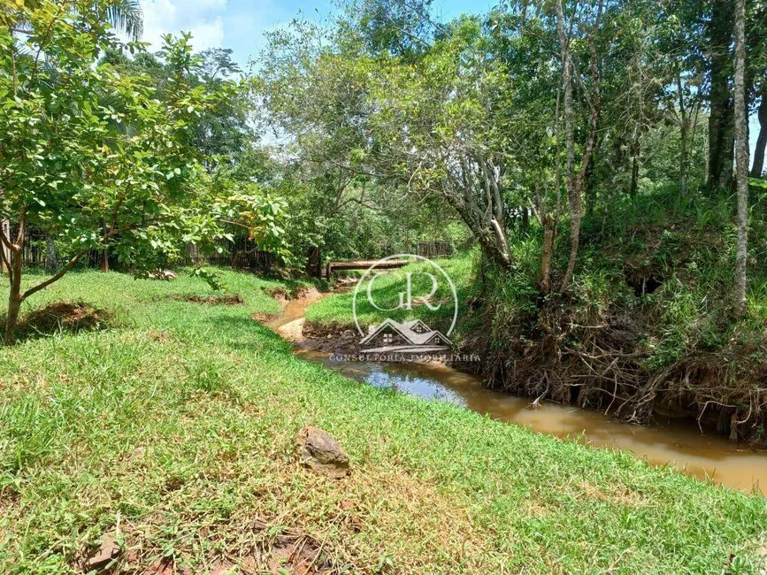 Foto 3 de Sítio / Rancho com 5 quartos à venda, 235m2 em Santa Lucrécia, Lorena - SP