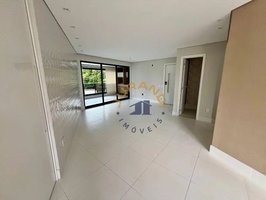 Apartamento com 4 quartos à venda, 165m2 em Tirol, Natal - RN - imagem 3 Foto 3 de Apartamento com 4 quartos à venda, 165m2 em Tirol, Natal - RN