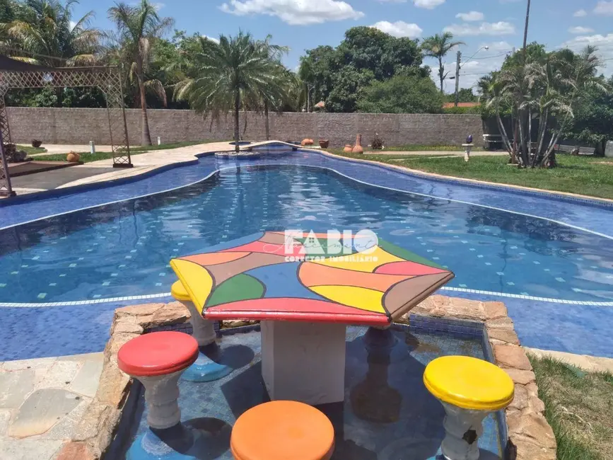 Chácara com 3 quartos à venda, 3200m2 em Guapiacu - SP - imagem 6 Foto 6 de Chácara com 3 quartos à venda, 3200m2 em Guapiacu - SP