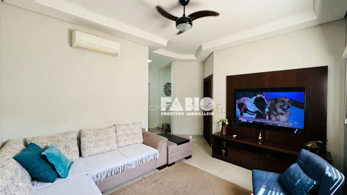 Casa com 3 quartos à venda, 200m2 em Jardim Manoel Del Arco, Sao Jose Do Rio Preto - SP - imagem 9 Foto 9 de Casa com 3 quartos à venda, 200m2 em Jardim Manoel Del Arco, Sao Jose Do Rio Preto - SP