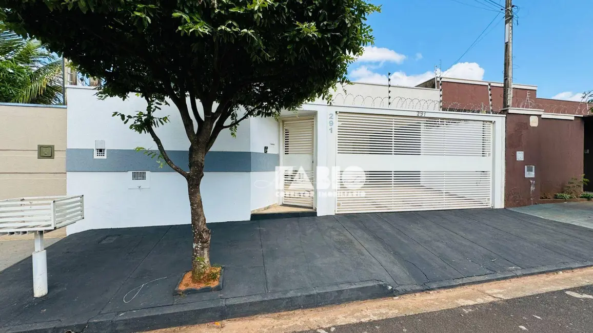 Casa com 3 quartos à venda, 200m2 em Jardim Manoel Del Arco, Sao Jose Do Rio Preto - SP - imagem 3 Foto 3 de Casa com 3 quartos à venda, 200m2 em Jardim Manoel Del Arco, Sao Jose Do Rio Preto - SP