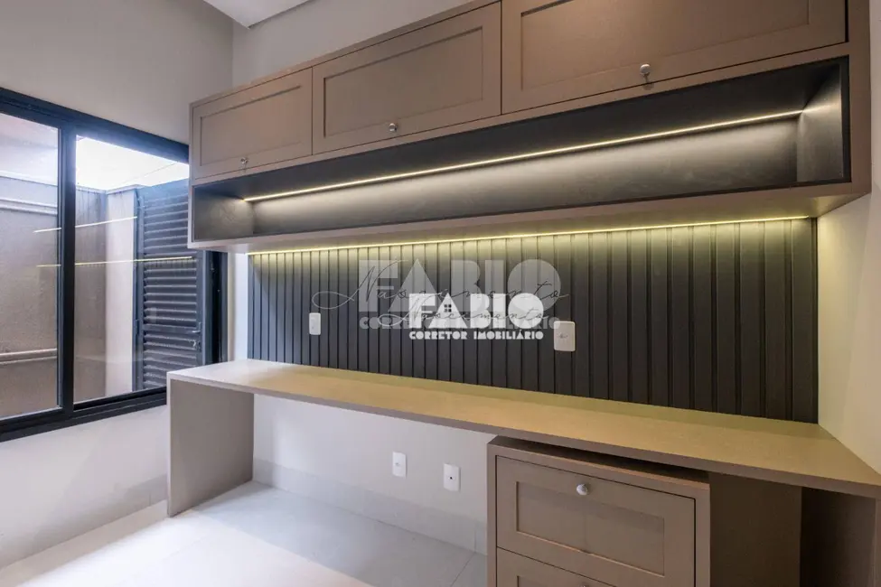 Casa de Condomínio com 3 quartos à venda, 360m2 em Quinta do Lago Residence, Sao Jose Do Rio Preto - SP - imagem 4 Foto 4 de Casa de Condomínio com 3 quartos à venda, 360m2 em Quinta do Lago Residence, Sao Jose Do Rio Preto - SP