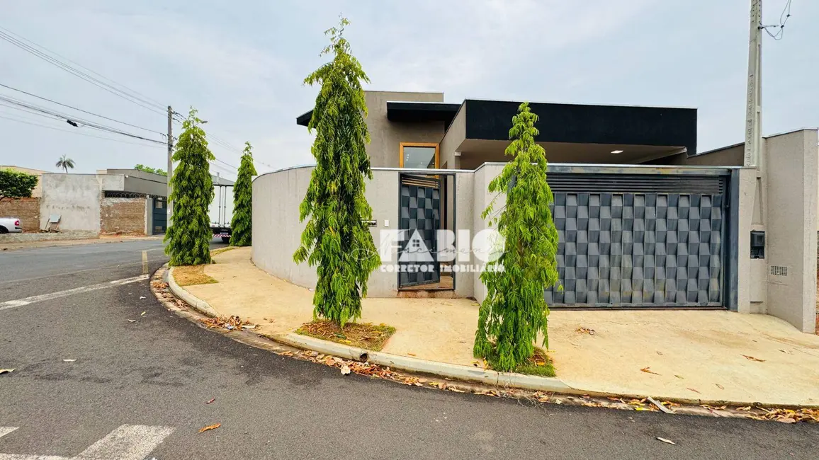 Foto 1 de Casa com 3 quartos à venda, 228m2 em SETSUL, Sao Jose Do Rio Preto - SP