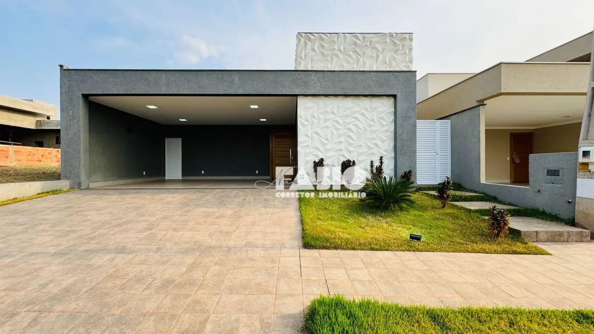 Foto 1 de Casa de Condomínio com 3 quartos à venda, 360m2 em Bady Bassitt - SP