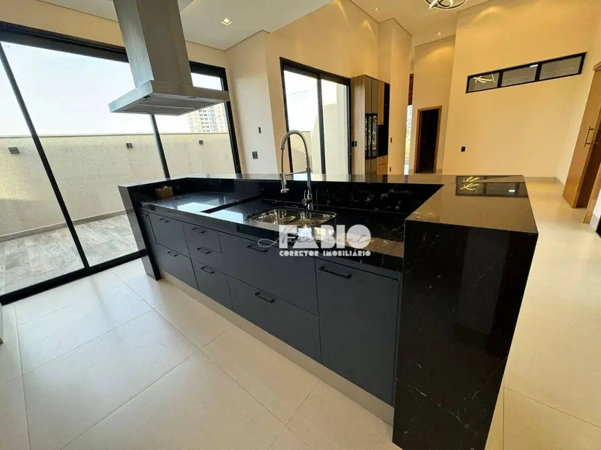 Casa de Condomínio com 3 quartos à venda, 276m2 em Sao Jose Do Rio Preto - SP - imagem 4 Foto 4 de Casa de Condomínio com 3 quartos à venda, 276m2 em Sao Jose Do Rio Preto - SP