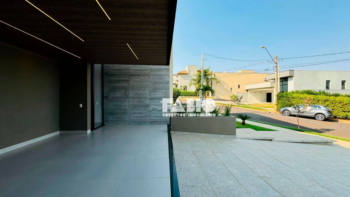 Casa de Condomínio com 4 quartos à venda, 441m2 em Residencial Gaivota I, Sao Jose Do Rio Preto - SP - imagem 5 Foto 5 de Casa de Condomínio com 4 quartos à venda, 441m2 em Residencial Gaivota I, Sao Jose Do Rio Preto - SP