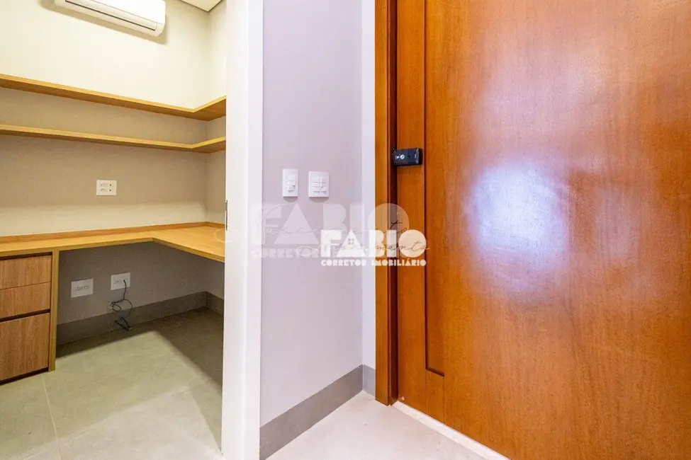 Casa de Condomínio com 3 quartos à venda, 462m2 em Residencial Quinta do Golfe, Sao Jose Do Rio Preto - SP - imagem 9 Foto 9 de Casa de Condomínio com 3 quartos à venda, 462m2 em Residencial Quinta do Golfe, Sao Jose Do Rio Preto - SP