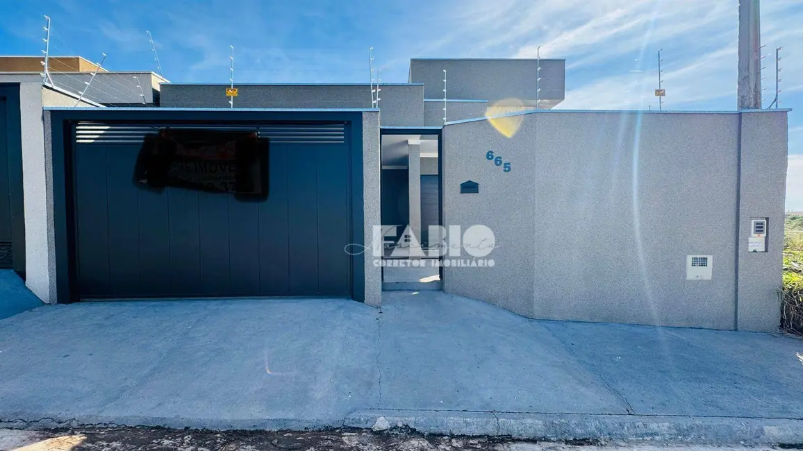 Foto 2 de Casa com 3 quartos à venda, 205m2 em Mirassol - SP