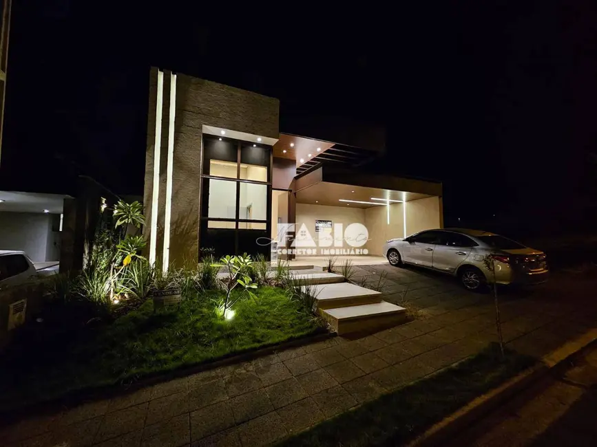 Casa de Condomínio com 3 quartos à venda, 276m2 em Sao Jose Do Rio Preto - SP - imagem 2 Foto 2 de Casa de Condomínio com 3 quartos à venda, 276m2 em Sao Jose Do Rio Preto - SP