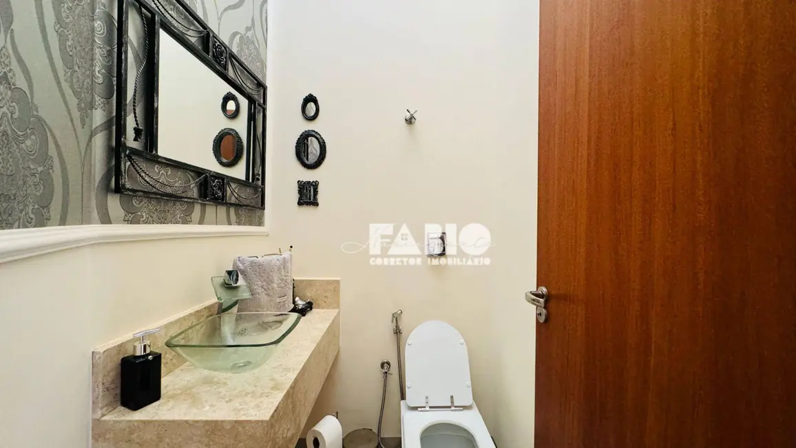 Casa de Condomínio com 3 quartos à venda, 400m2 em Loteamento Recanto do Lago, Sao Jose Do Rio Preto - SP - imagem 7 Foto 7 de Casa de Condomínio com 3 quartos à venda, 400m2 em Loteamento Recanto do Lago, Sao Jose Do Rio Preto - SP