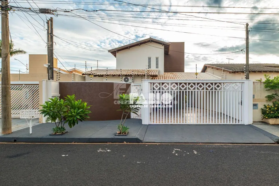 Foto 5 de Casa com 4 quartos à venda, 360m2 em Parque São Miguel, Sao Jose Do Rio Preto - SP