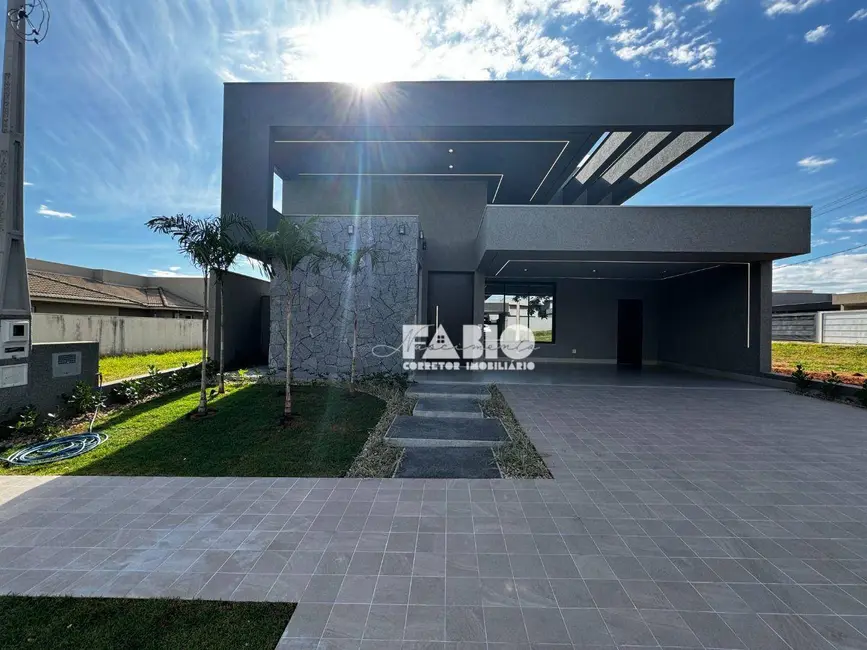 Foto 1 de Casa de Condomínio com 3 quartos à venda, 377m2 em Mirassol - SP