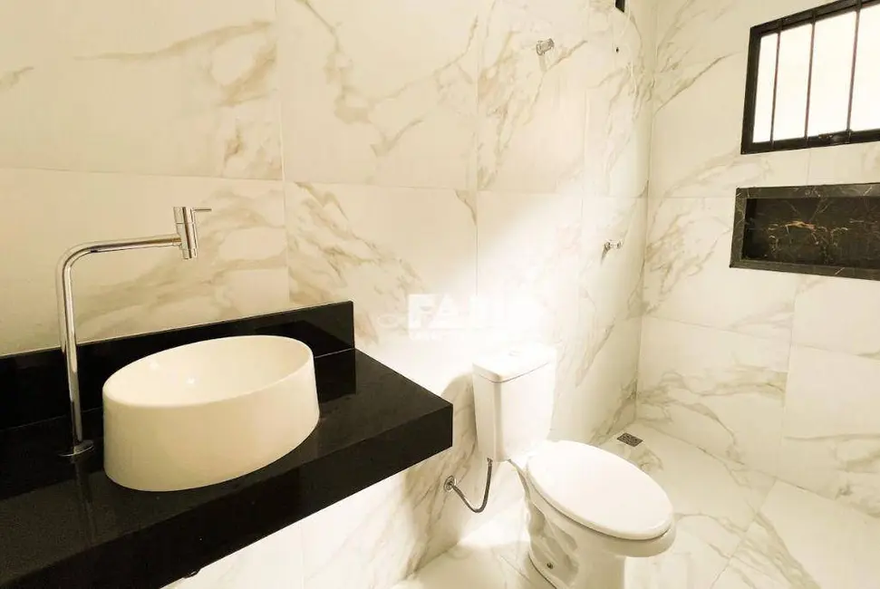 Foto 3 de Casa com 3 quartos à venda, 205m2 em Mirassol - SP