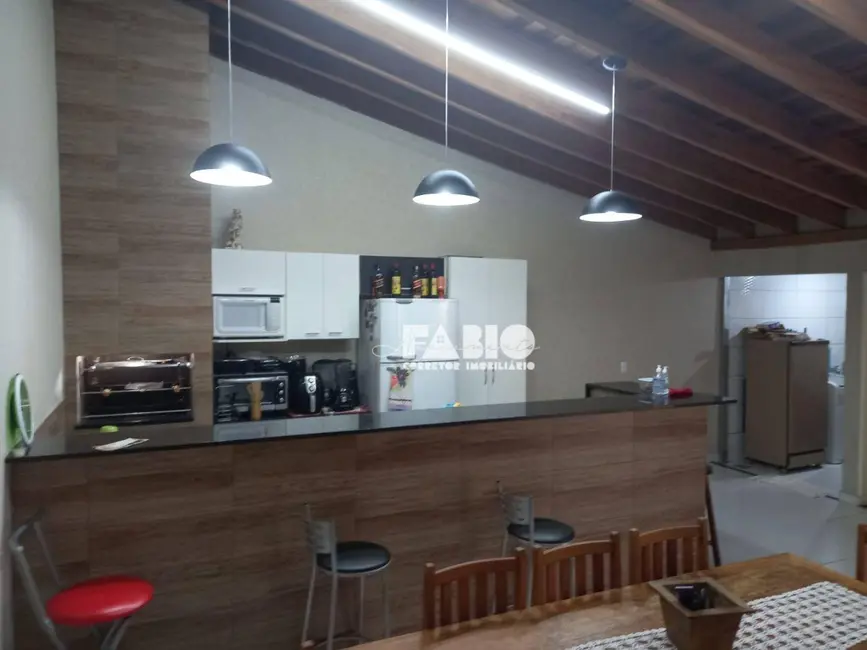 Foto 8 de Casa com 2 quartos à venda, 150m2 em Centro, Bady Bassitt - SP