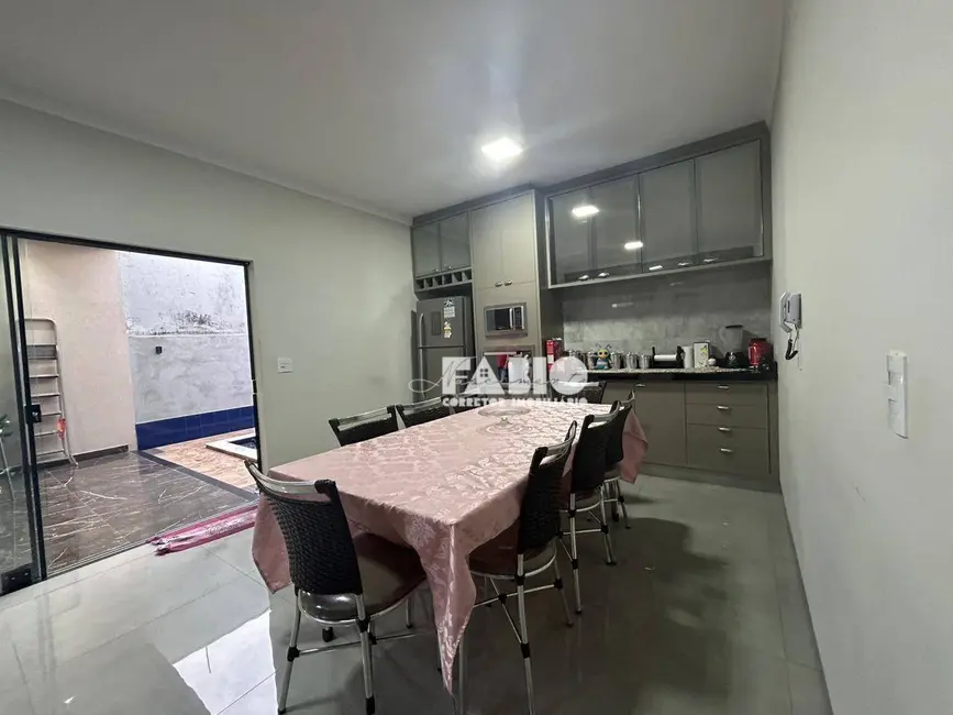 Foto 6 de Casa com 2 quartos à venda, 200m2 em Jardim Residencial Etemp, Sao Jose Do Rio Preto - SP