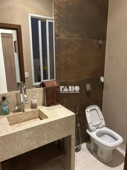 Casa de Condomínio com 3 quartos à venda, 440m2 em Sao Jose Do Rio Preto - SP - imagem 8 Foto 8 de Casa de Condomínio com 3 quartos à venda, 440m2 em Sao Jose Do Rio Preto - SP