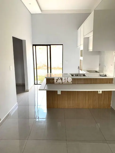 Foto 2 de Casa com 2 quartos à venda, 200m2 em Sao Jose Do Rio Preto - SP