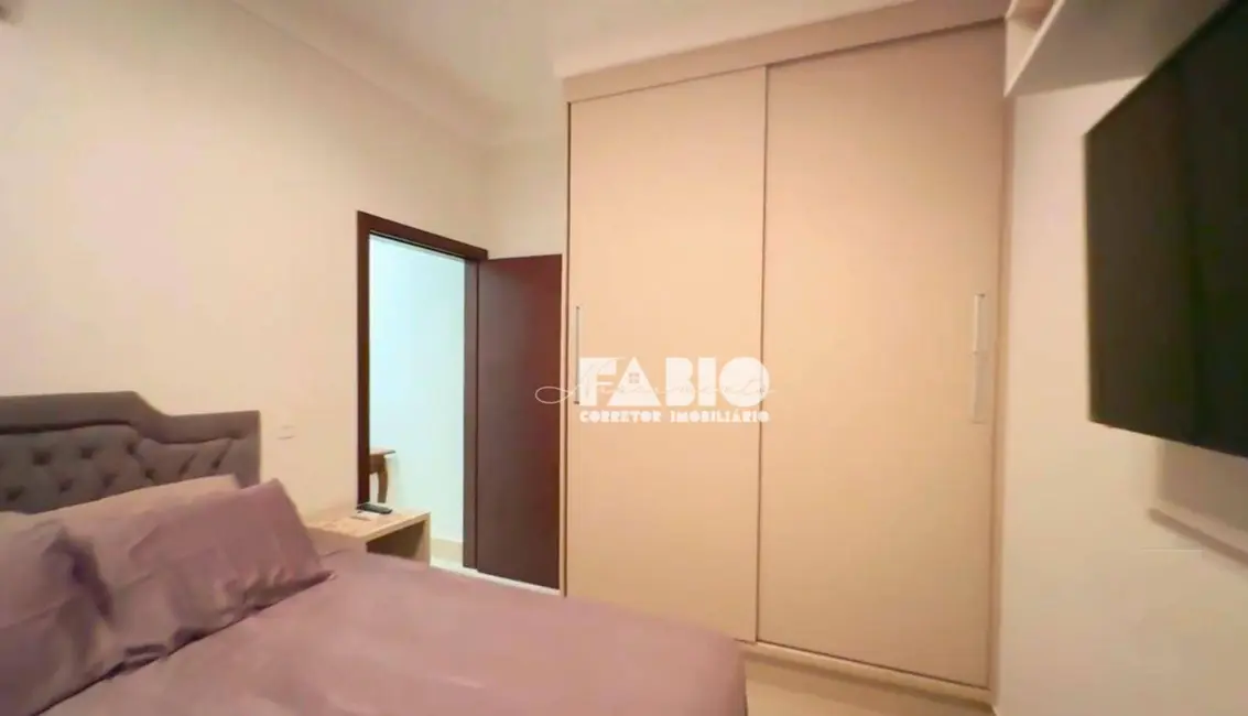 Casa de Condomínio com 3 quartos à venda, 302m2 em Village Damha Rio Preto III, Sao Jose Do Rio Preto - SP - imagem 3 Foto 3 de Casa de Condomínio com 3 quartos à venda, 302m2 em Village Damha Rio Preto III, Sao Jose Do Rio Preto - SP