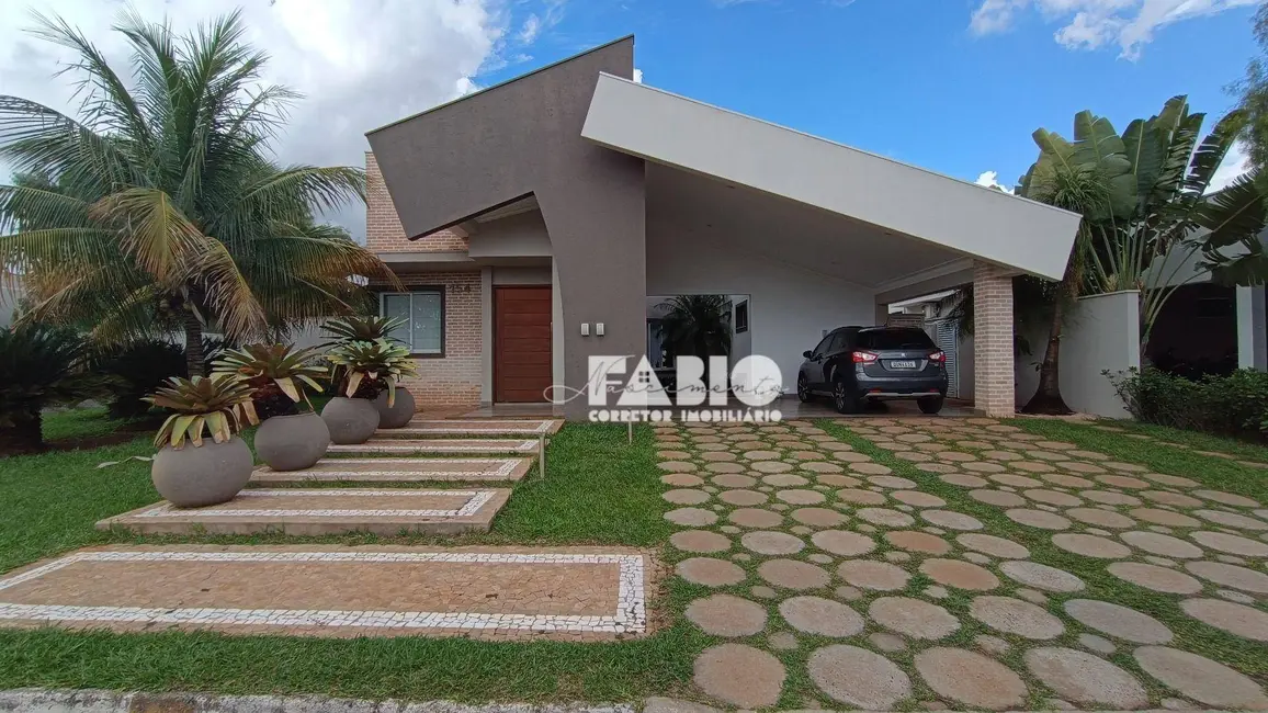 Foto 1 de Casa de Condomínio com 3 quartos à venda, 682m2 em Portal das Araucárias, Araraquara - SP