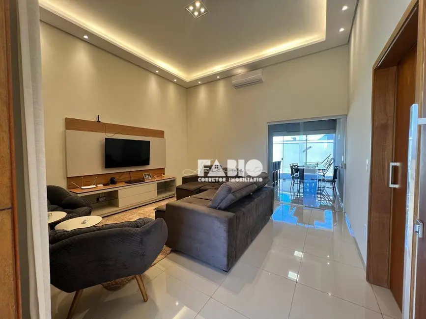 Foto 3 de Casa de Condomínio com 3 quartos à venda, 253m2 em Mirassol - SP