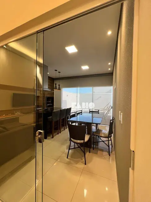 Foto 9 de Casa de Condomínio com 3 quartos à venda, 253m2 em Mirassol - SP