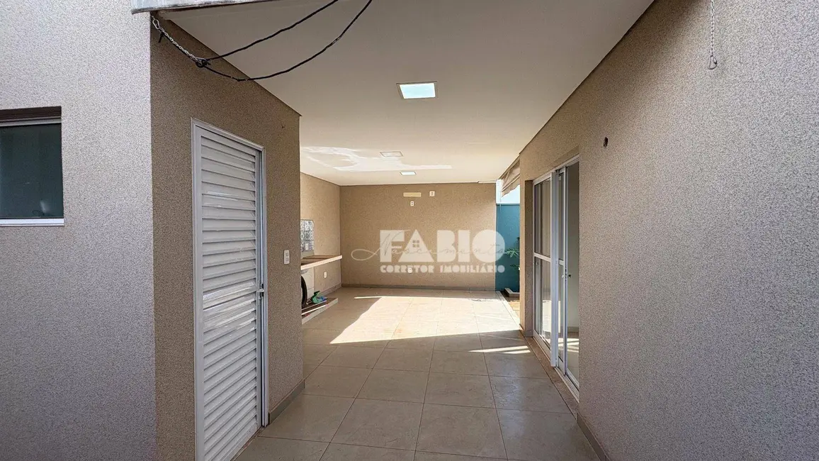 Casa de Condomínio com 3 quartos à venda, 200m2 em Village Imperial Residence, Sao Jose Do Rio Preto - SP - imagem 8 Foto 8 de Casa de Condomínio com 3 quartos à venda, 200m2 em Village Imperial Residence, Sao Jose Do Rio Preto - SP