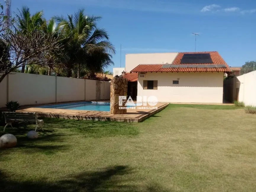 Chácara com 3 quartos à venda, 1000m2 em Cedral - SP - imagem 3 Foto 3 de Chácara com 3 quartos à venda, 1000m2 em Cedral - SP